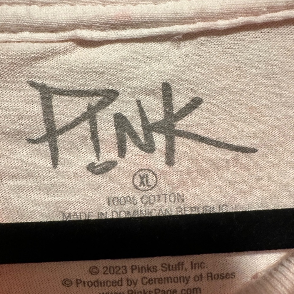Pink Summer Carnival 2023 Tie Dye Pink Graphic Tee Size XL - Picture 4 of 4